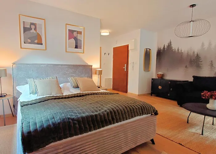 Uroczy Szrenica 아파트